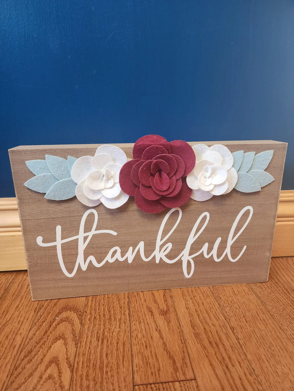 Thankful Wooden Sign with Burgundy and White Felt Flowers - Home Accents